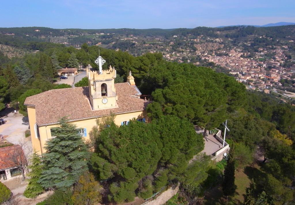 Mas De L'Olivette Bed and Breakfast Cotignac Εξωτερικό φωτογραφία