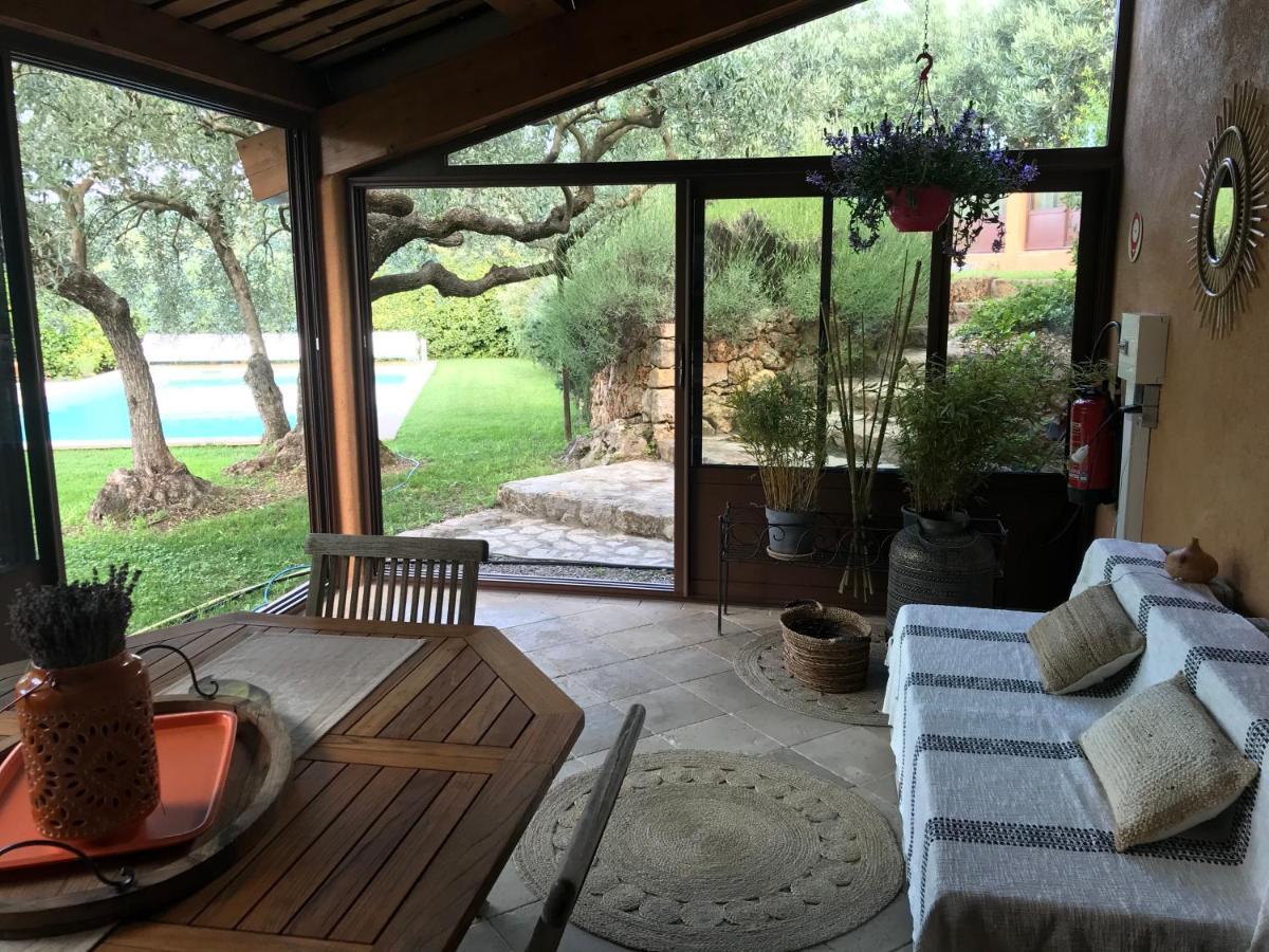 Mas De L'Olivette Bed and Breakfast Cotignac Εξωτερικό φωτογραφία